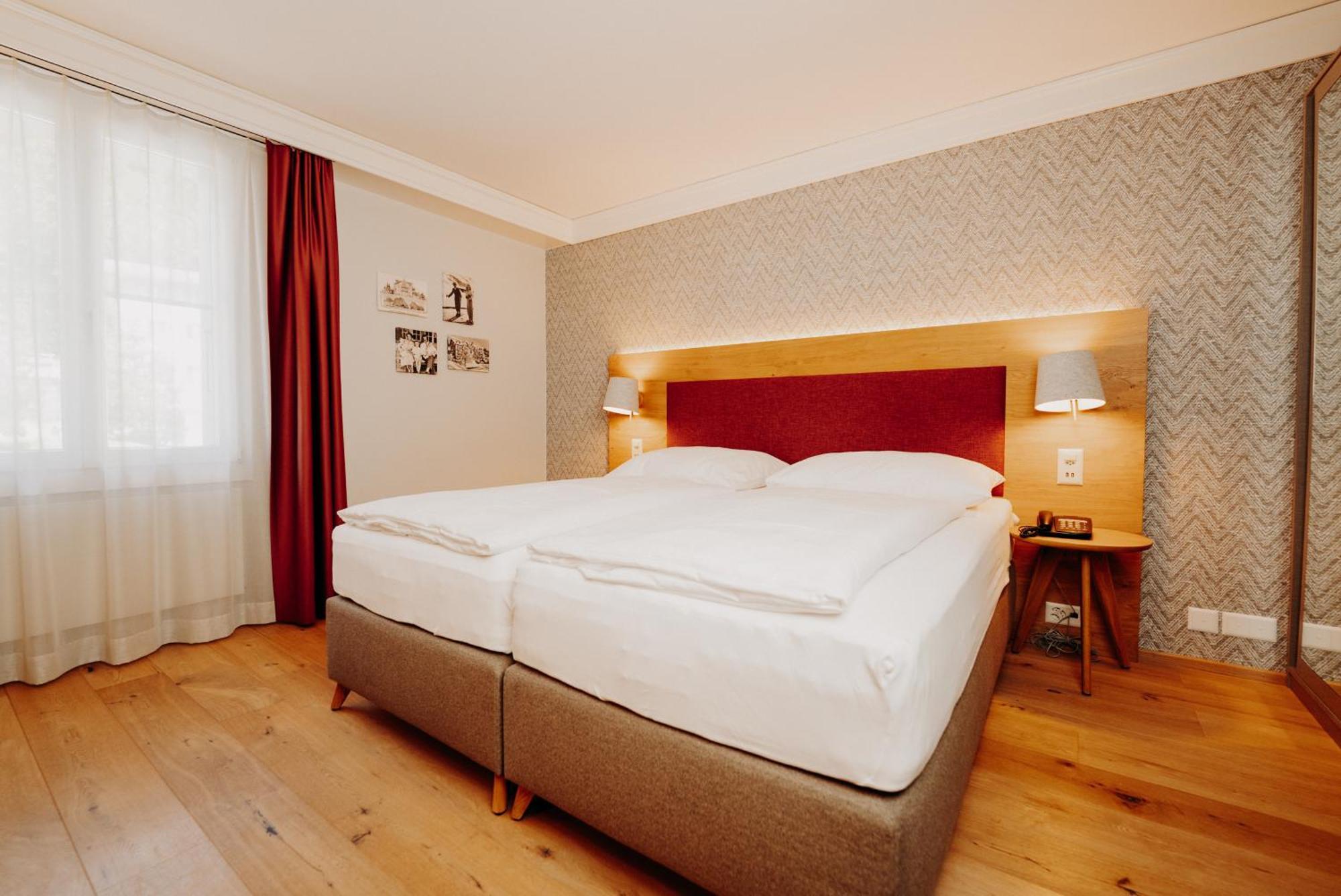 Parkhotel Schoenegg Grindelwald Quarto foto